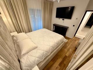 Modern apartment at the mountain foot by Managr - 9