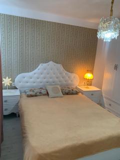 Cornișe apartament central 2 camere și living - 3