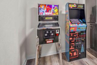 Luxury Villa w Heated Pool, Putt-Putt & Bocce - 6