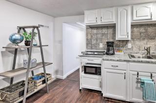 Omaha Vacation Rental about 4 Mi to Downtown - 3