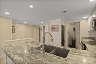 519 Plantation Club 2BR, Pool with Golf Views - 3