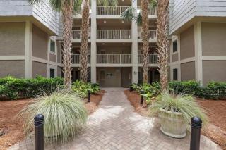 519 Plantation Club 2BR, Pool with Golf Views - 6
