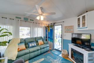 Cute Port Charlotte Home with Resort Amenities! - 7