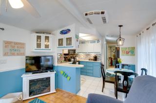 Cute Port Charlotte Home with Resort Amenities! - 5