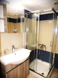 Konstantinos' Monastiriou Luxury Apartment - 6