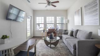 Landing Apartments - Bridge at Davenport Place - 8