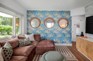 The Art Deco Den - 8