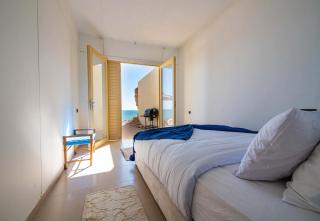 Beachside Bungalow - Your Private Own Beach - 2