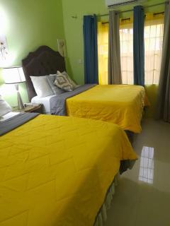 Serene Hideaway Guesthouse in Gated Stonebrook Manor - 2