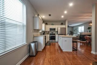 Island Vibe at Harbor Town-5 mins from downtown - 9