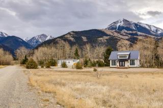 Mtn-View Gem Near Chico, Sage and Yellowstone! - 6