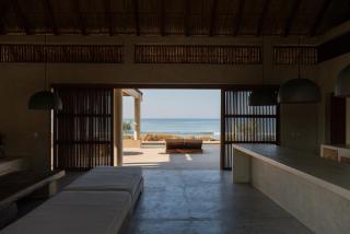 Casa Kona, Luxury Beachfront Villa with Lap Pool & Palapa - 6