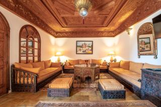 Cozy Quiet Traditional Apartment - 0