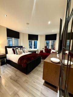 Cozy Studio Flat in Bradford City Centre - 2