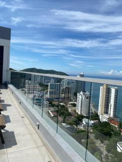 Beach Getaway Modern Apt, 1 Block from beach, Santa Marta - 3