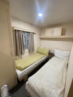 Skye Holiday Caravan 6 - 1