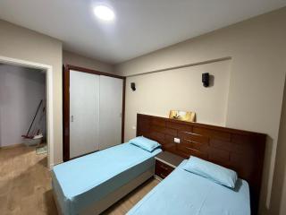 شقه فاخره - 1