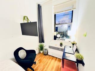 UES Manhattan ROOM #1 In Shared Apartment - 9