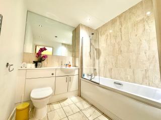 VIPAbodes at Woking Central - 3