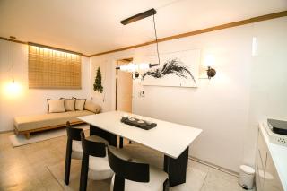 Seoul Core Stay - Prime Central Location Spacious 3BR 10인 #명동 #이태원 - 4