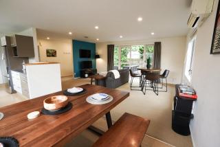 Sunset Shores at Titahi Bay by Aotearoa Escapes - 8