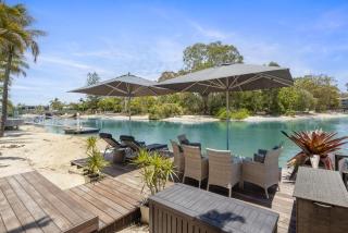 Luxury Retreat with Private Beach & Jetty - 0