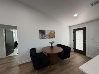 Royal Flush Villa - King Bed near WinStar - 7