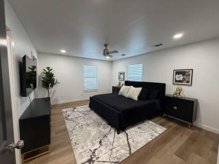 Royal Flush Villa - King Bed near WinStar - 0