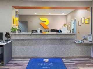 Reston Inn & Suites - 9