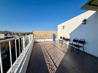 Modern and Comfortable House Excellent Location - 5