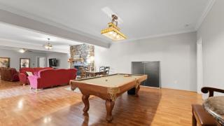 Whitetail Cove by AvantStay Lakefront w Pool Private Dock Sleeps 20 - Terrell - 7