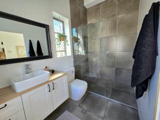 Spacious 4BR 3 Bathroom Sunnybank Retreat - 3