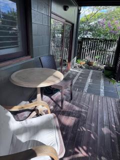 Leafy Escape Right By The City James St AC - 8