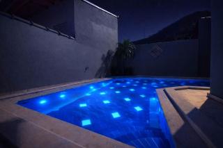 Casa grande com piscina churrasqueira e garagem Praia do Lázaro Ubatuba - 9