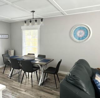 5 Camellia St- Beach Vacation! 3 Bedroom3 Bath - 7