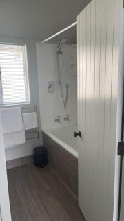 The Elmwood Motel - 7