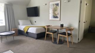 The Elmwood Motel - 1