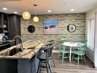 Admiral's Row 140 - Only Steps from the Beach - 5