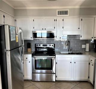 Admiral's Row 309 - Beautiful Beachfront Sunsets - 5