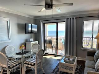 Admiral's Row 308 - Ocean Front Beauty - 8