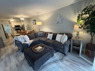 Fiddler's Cove 10-I 2 Bedroom, 1 Block from Beach - 0