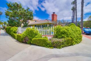 La Jolla Shores Hideaway is located 2 blocks from the Beach - dog friendly and great for families - 9