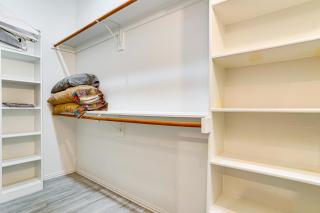 Group-Friendly Burleson Getaway with Outdoor Oasis - 7