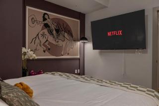 Velvet Lounge King Suite near Legacy West Pool - 8