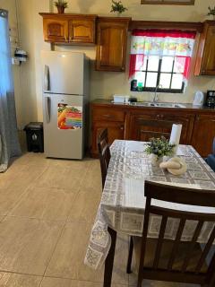 Cozy Island Getaway - Near grand Mal Beach - 6