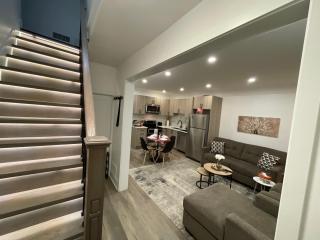 Cozy House Minutes from the Falls - 7