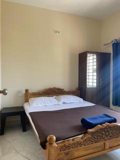 Shriyaamvitha Homestays - 4