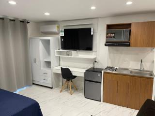 Chipichape living In Heaven - 9