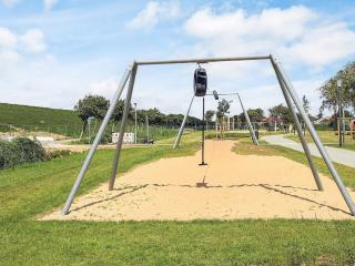 Scandinavian Home near North Sea Dike - 1