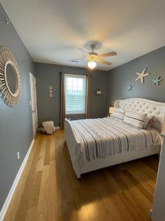 Lovely 2-bedroom condo, close to beaches - 7